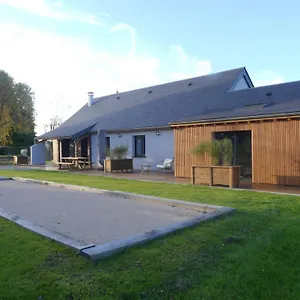 Hébergement de vacances La Roseraie, Loucrup